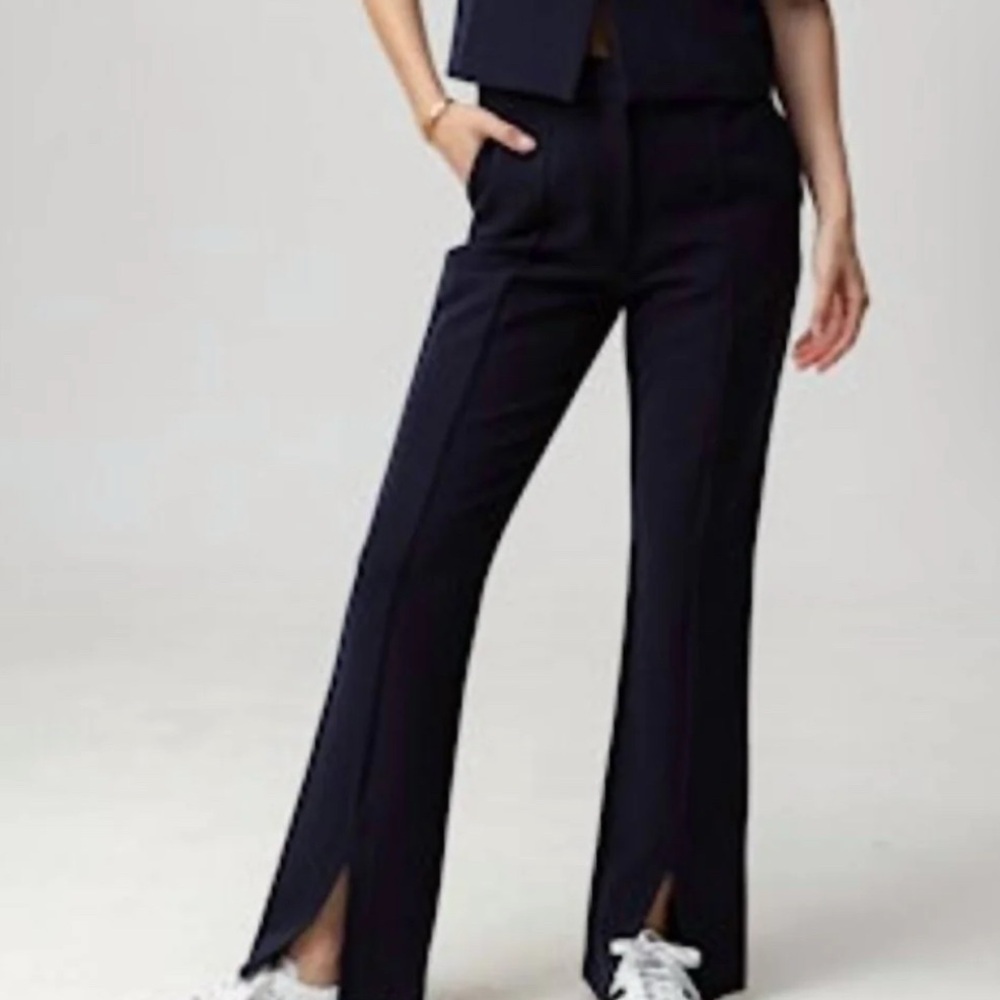 Sundays Dalia Navy Elegant Women's flare front split casual yoga Pants XS NEW